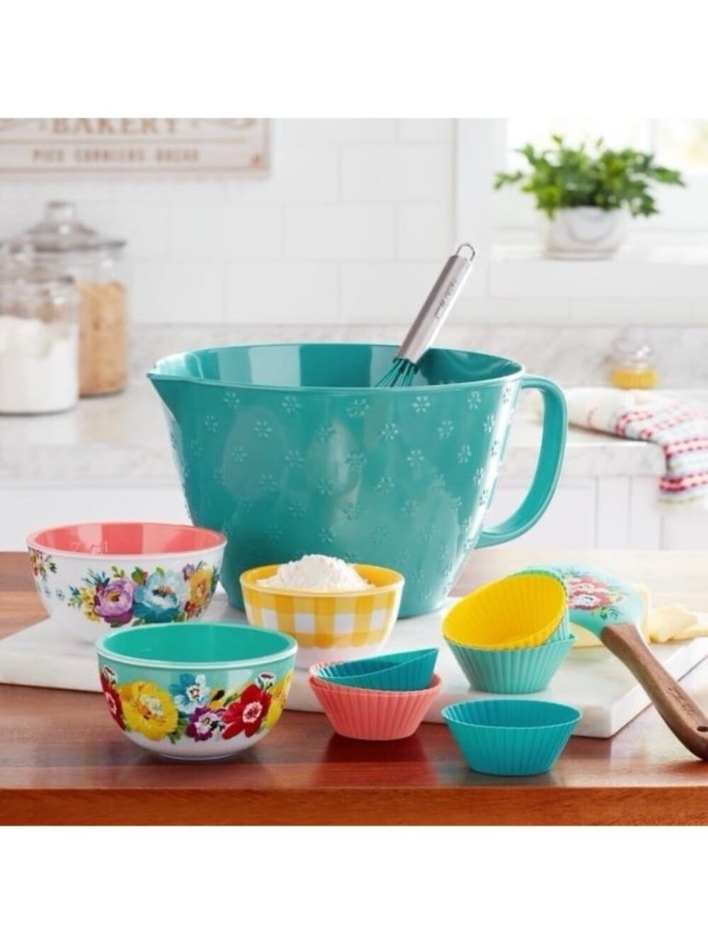 The Pioneer Woman Sweet Romance 14pc Batter Bowl Set 5.2 qt w/ Whisk NIB - Picture 1 of 16